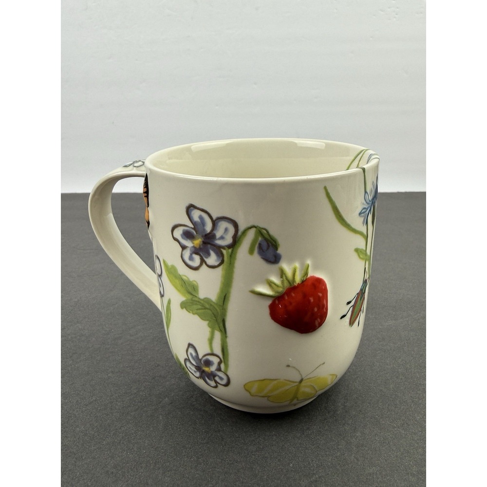 Anthropologie Monogram Mug T Initial Letter Floral Flower Coffee Cup NEW